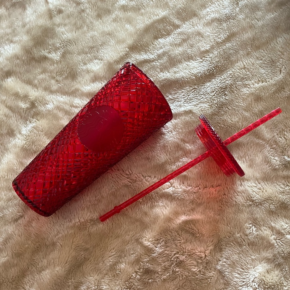 NEW Starbucks Red Jewel Grid Christmas 2021 Tumbler Venti 24 oz.